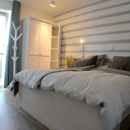 Ferienwohnung Husenbude Im Sonnigen Apartamento *